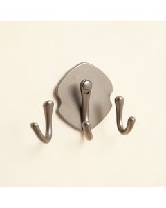Decorative Flared Wall Mounted 3-Hook (synthetic illustration; no displayed measurements)