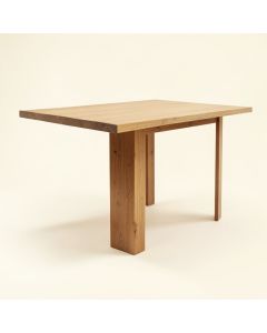 Montsoreau Extendable Dining Table (synthetic illustration; no displayed measurements)