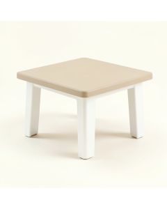 Vela Plastic Coffee Table (synthetic illustration; no displayed measurements)