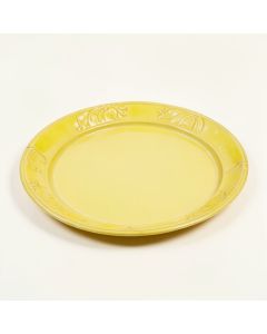 Milburn Pineapple Serving Tray (synthetic illustration; no displayed measurements)