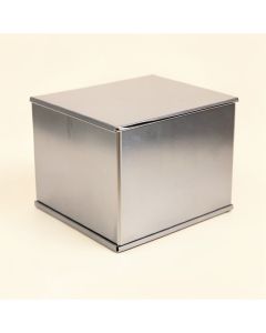 Grandy Bread Box (synthetic illustration; no displayed measurements)