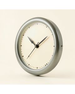 Landan Wall Clock (synthetic illustration; no displayed measurements)