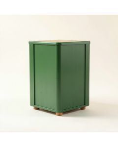 Lake Crest Freestanding Laundry Folding Counter - Green (synthetic illustration; no displayed measurements)