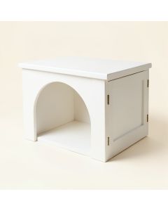 Willow Bluff Empty Furniture-Style Litter Enclosure - White (synthetic illustration; no displayed measurements)