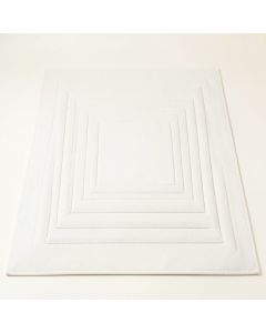 Glen Bend Rectangular Outdoor Rug - White (synthetic illustration; no displayed measurements)