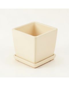 Meadow Brook Empty Planter - Cream (synthetic illustration; no displayed measurements)