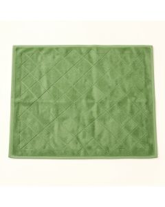 Lake Dell Bath Mat - Green (synthetic illustration; no displayed measurements)