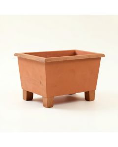 Lake Arc Empty Raised Planter (synthetic illustration; no displayed measurements)