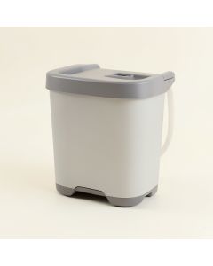 Reo Shower Caddy (synthetic illustration; no displayed measurements)
