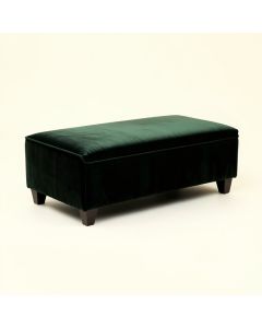 Maleeha Upholstered Bench (synthetic illustration; no displayed measurements)