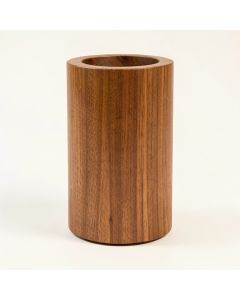 Byrant Plant Stand (synthetic illustration; no displayed measurements)
