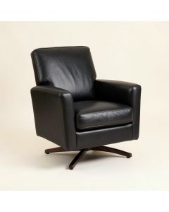 Souvereign 28 '' Wide Top Grain Leather Club Chair (synthetic illustration; no displayed measurements)