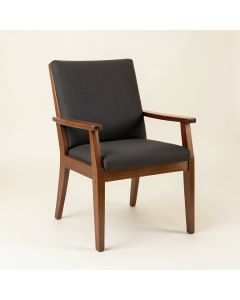 Huntingdon Chesterfield Chair (synthetic illustration; no displayed measurements)