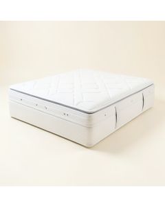 12 '' Medium Firm Memory Foam Mattress (synthetic illustration; no displayed measurements)