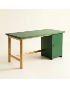 Cedar Dell Empty Workshop Workbench - Green (synthetic illustration; no displayed measurements)