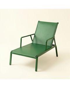 Dawn Bend Outdoor Lounge Chair - Green (synthetic illustration; no displayed measurements)