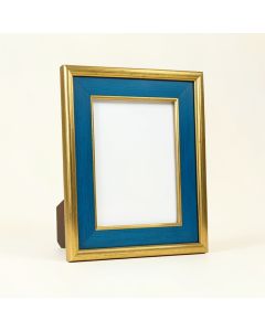 Brixon Picture Frame (synthetic illustration; no displayed measurements)