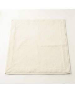 Ridge Dale Bath Mat - Ivory (synthetic illustration; no displayed measurements)