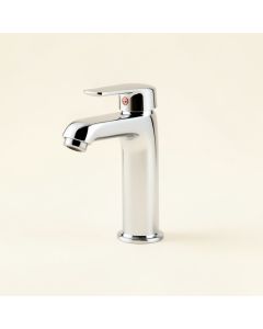 Trinsic® Single Hole Bathroom Faucet With Drain Assembly (synthetic illustration; no displayed measurements)