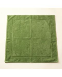 Ridge Bend Bath Mat - Green (synthetic illustration; no displayed measurements)