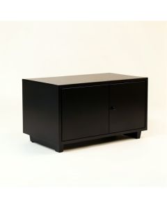 Underhill Server (synthetic illustration; no displayed measurements)