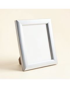Stringer Picture Frame (synthetic illustration; no displayed measurements)