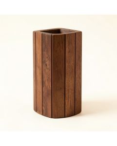 Byran Plant Stand (synthetic illustration; no displayed measurements)