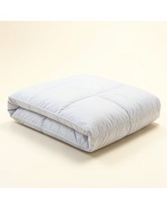 Howell Polyester Down Comforter (synthetic illustration; no displayed measurements)