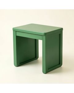 Alder Field Side Table - Green (synthetic illustration; no displayed measurements)