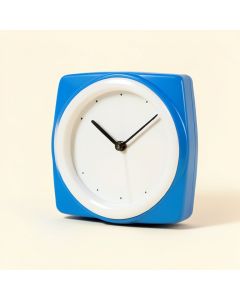 The Mailbu 2.5 '' Wall Clock (synthetic illustration; no displayed measurements)