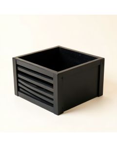 Lake Crossing Empty Furniture-Style Litter Enclosure - Black (synthetic illustration; no displayed measurements)