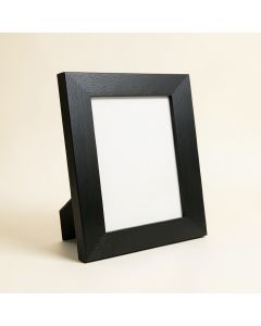 Anzor Picture Frame (synthetic illustration; no displayed measurements)