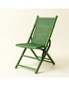 Elm Bridge Folding Outdoor Chair - Green (synthetic illustration; no displayed measurements)