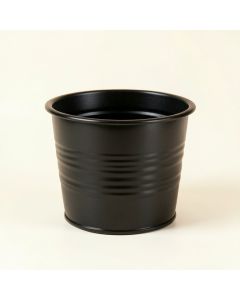 Shore Bluff Empty Planter - Black (synthetic illustration; no displayed measurements)
