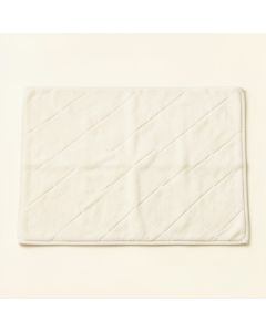 Willow Bridge Bath Mat - Ivory (synthetic illustration; no displayed measurements)