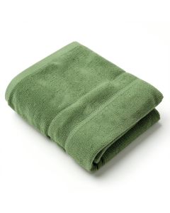 Holly Branch Bath Towel - Green (synthetic illustration; no displayed measurements)