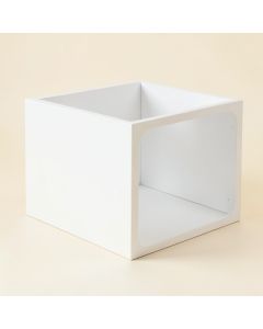 Holly Canyon Empty Furniture-Style Litter Enclosure - White (synthetic illustration; no displayed measurements)