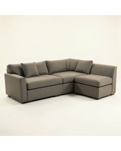 Brockville 137.5 '' Wide Reversible Sleeper Sectional With Ottoman (synthetic illustration; no displayed measurements)