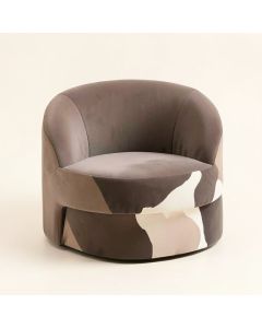 Hansell Milky The Cow Kids Chair (synthetic illustration; no displayed measurements)
