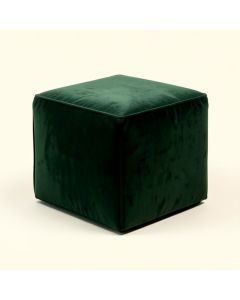 Villa Pouf (synthetic illustration; no displayed measurements)