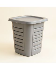 Meadow Bluff Closed Garden Compost Bin - Gray (synthetic illustration; no displayed measurements)