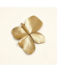 Shimmering Metal Wall Décor (synthetic illustration; no displayed measurements)