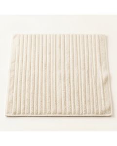Heath Dale Bath Mat - Cream (synthetic illustration; no displayed measurements)