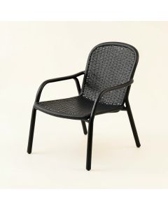 Vale Bluff Outdoor Lounge Chair - Black (synthetic illustration; no displayed measurements)