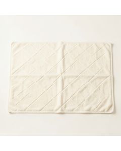 Oak Dale Bath Mat - Cream (synthetic illustration; no displayed measurements)