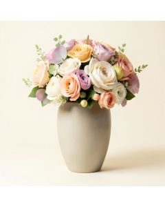 Centerpiece In Vase (synthetic illustration; no displayed measurements)