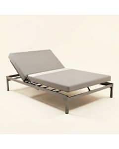 Jamez 15.6 '' Zero Gravity Adjustable Bed With Wireless Remote (synthetic illustration; no displayed measurements)