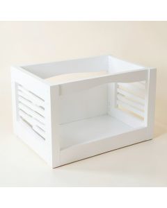 Willow Edge Empty Furniture-Style Pet Crate - White (synthetic illustration; no displayed measurements)