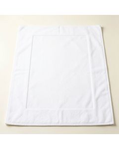 Cove Dale Bath Mat - White (synthetic illustration; no displayed measurements)