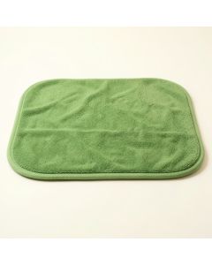Lake Dale Bath Mat - Green (synthetic illustration; no displayed measurements)
